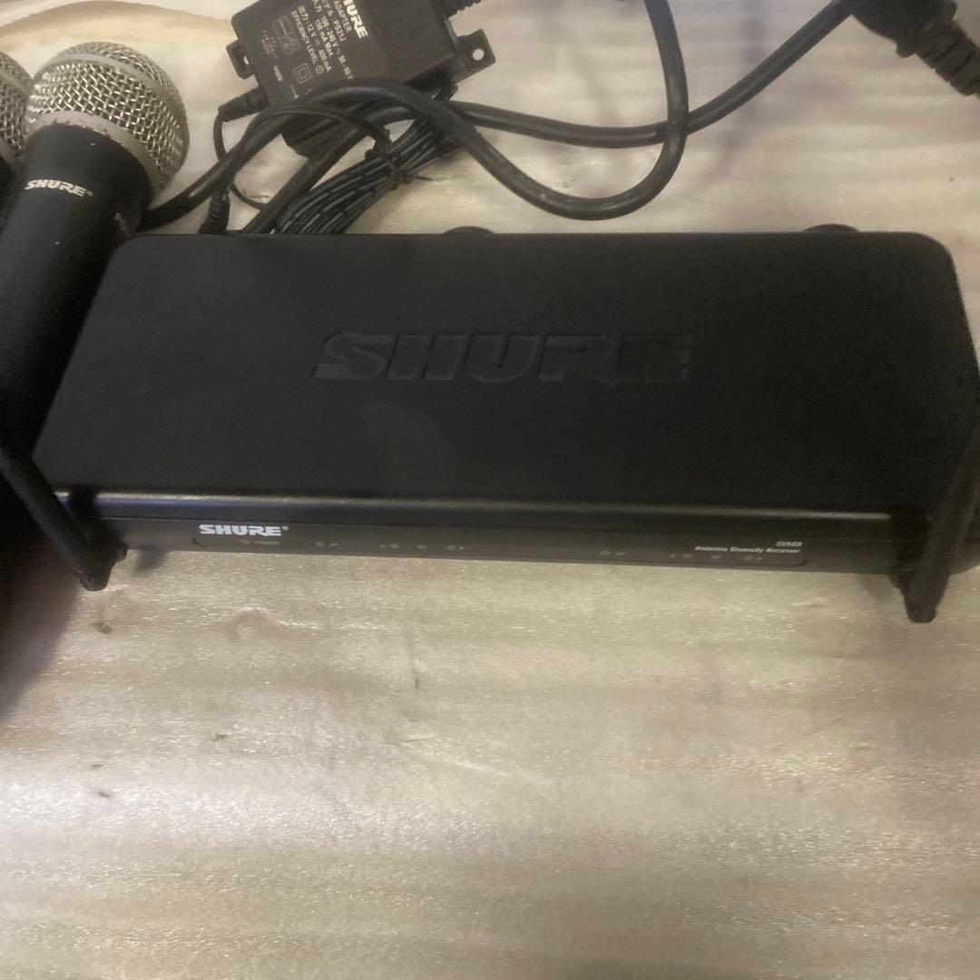 SHURE SVX88受信機＋ワイヤレスマイクPG58X2本