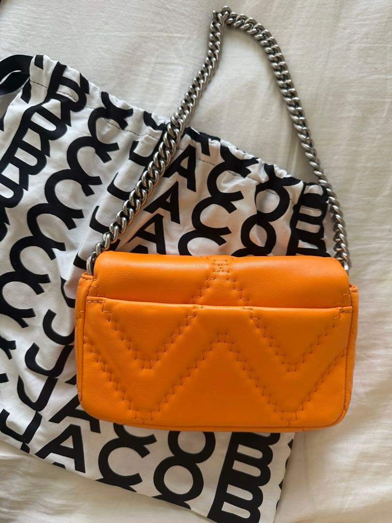 MARC JACOBS オレンジ キルティングレザー ショルダーバッグ