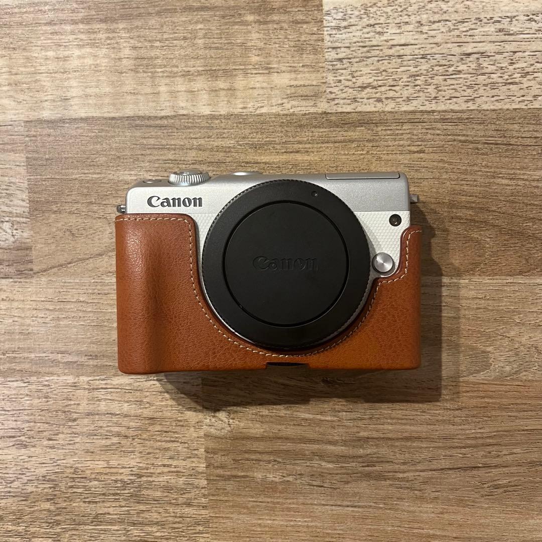 値下げ⭐️【Canon】EOS M100　ダブルレンズキット　ホワイト