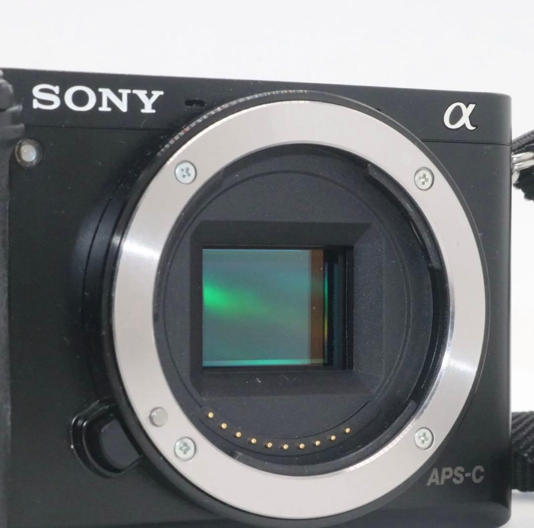 SONY α6000 ボディ ブラック ILCE-6000 B バッテリー計3個