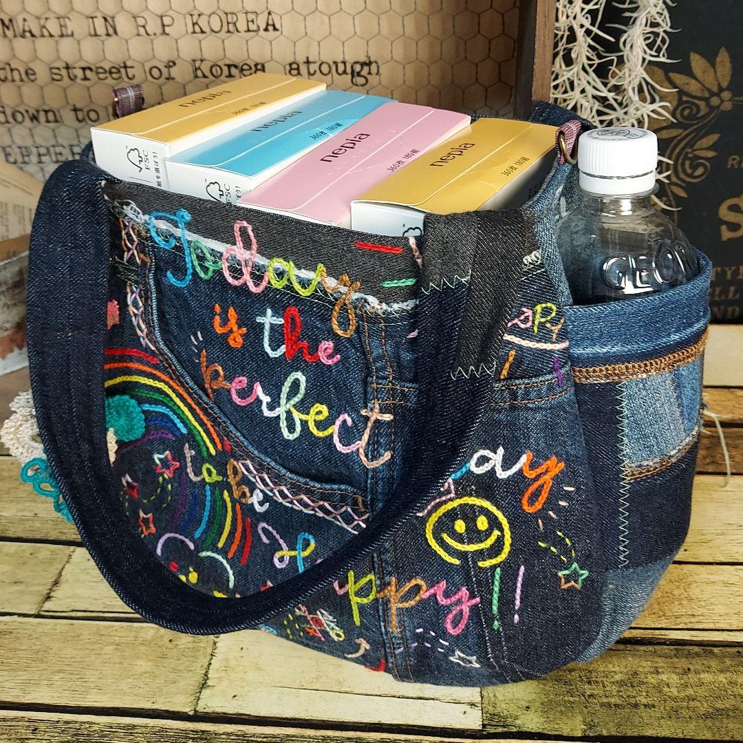 刺繍デニムバック　No.668　デニムリメイク　刺繍バック　チューリップバック