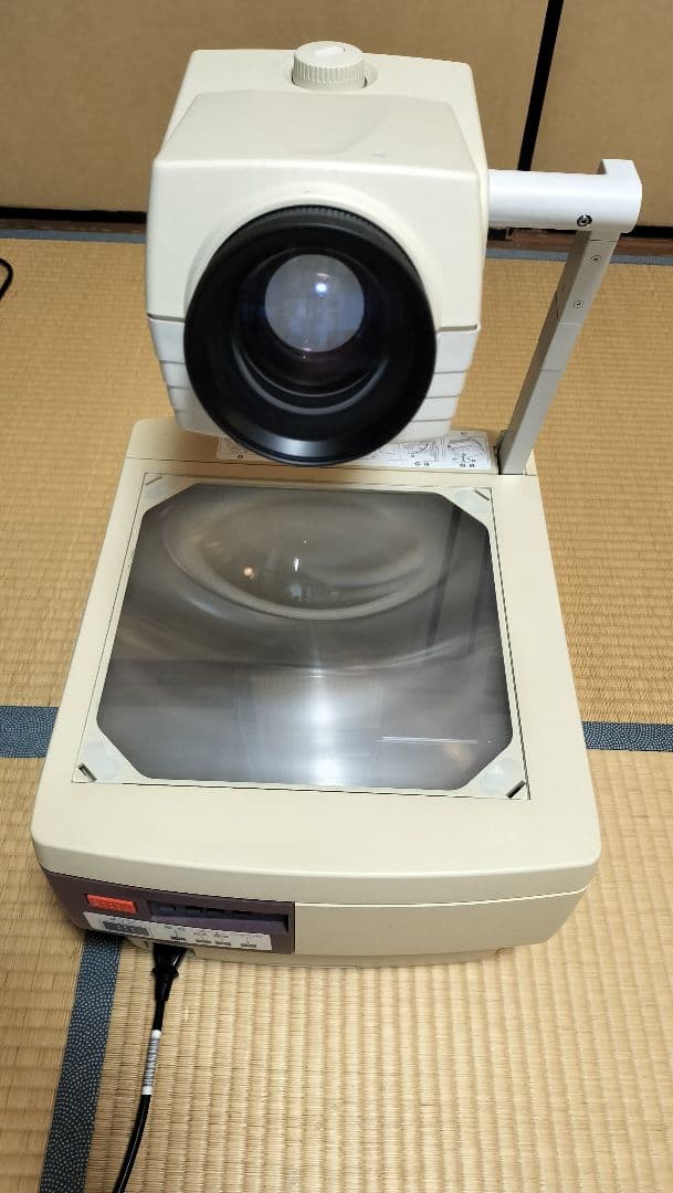 【最終プライス】ELMO OHP オーバーヘッドプロジェクター 9000lm