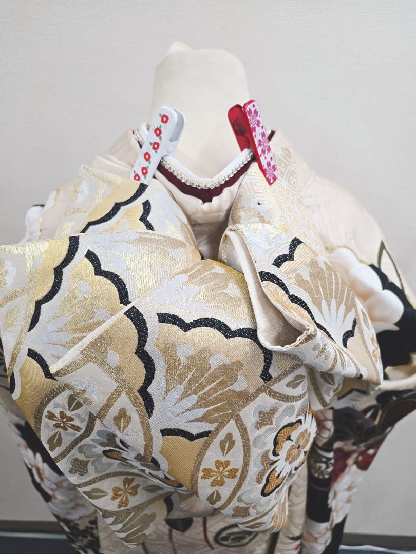 【157~170センチぐらいの方が適応サイズ】振袖フルセット　玉城ティナベージュ