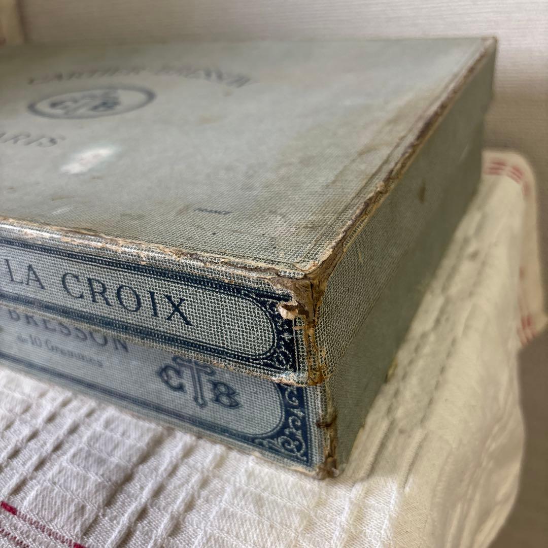 フランスアンティーク　カルティエブレッソン　ペーパーボックス　中箱入り　取手付き