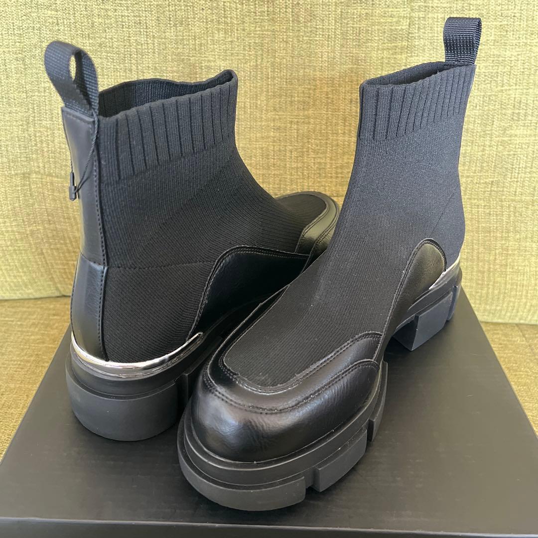 0415様【新品未使用】nouer メタリックソールショートブーツ