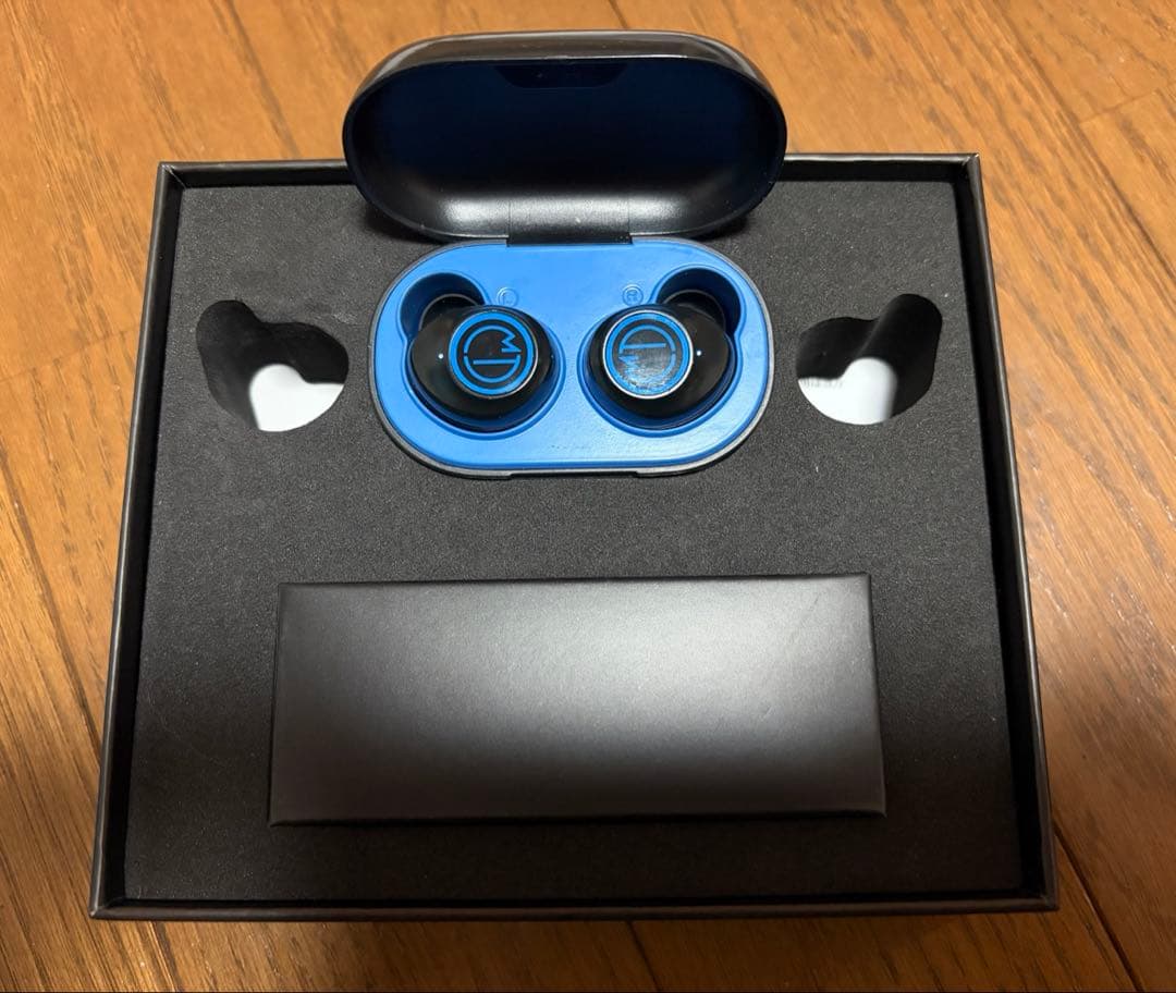 ワイヤレスイヤホン 増田俊樹