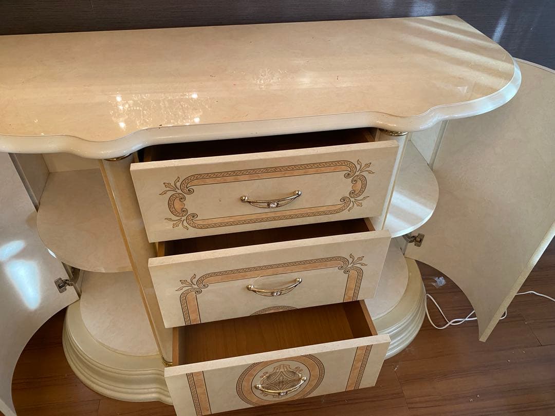 12/15まで　サルタレッリ　イタリア製アンティーク　フローレンスリビングボード