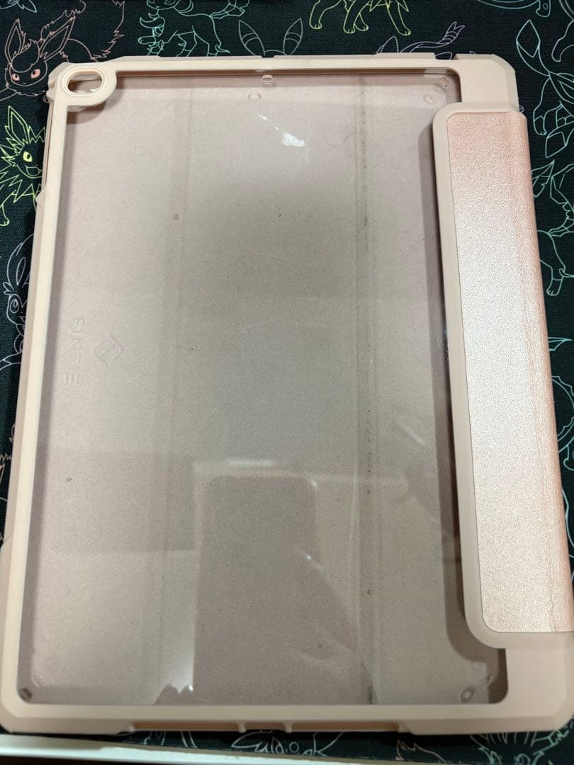 iPad 第6世代 ゴールド 32GB ケース付き