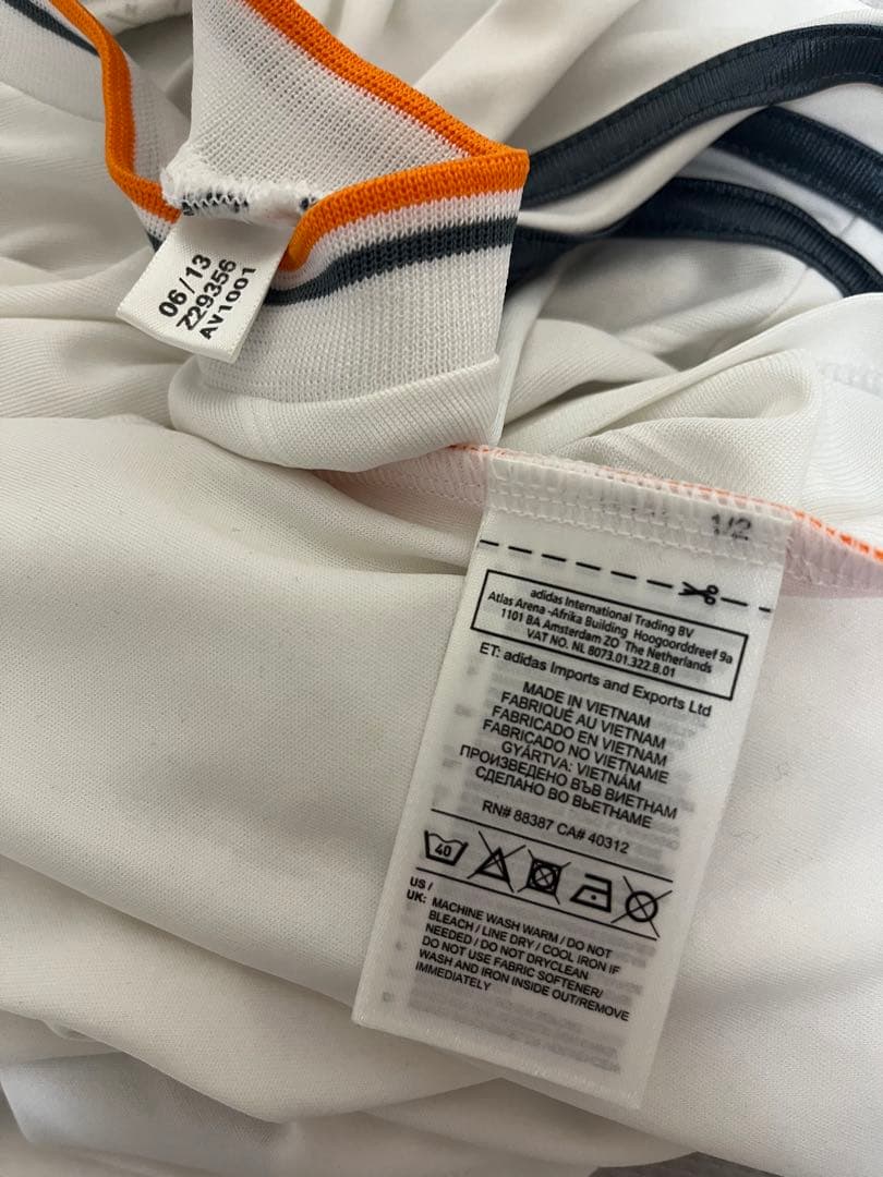 エジル　ユニフォーム　レアルマドリード　13-14