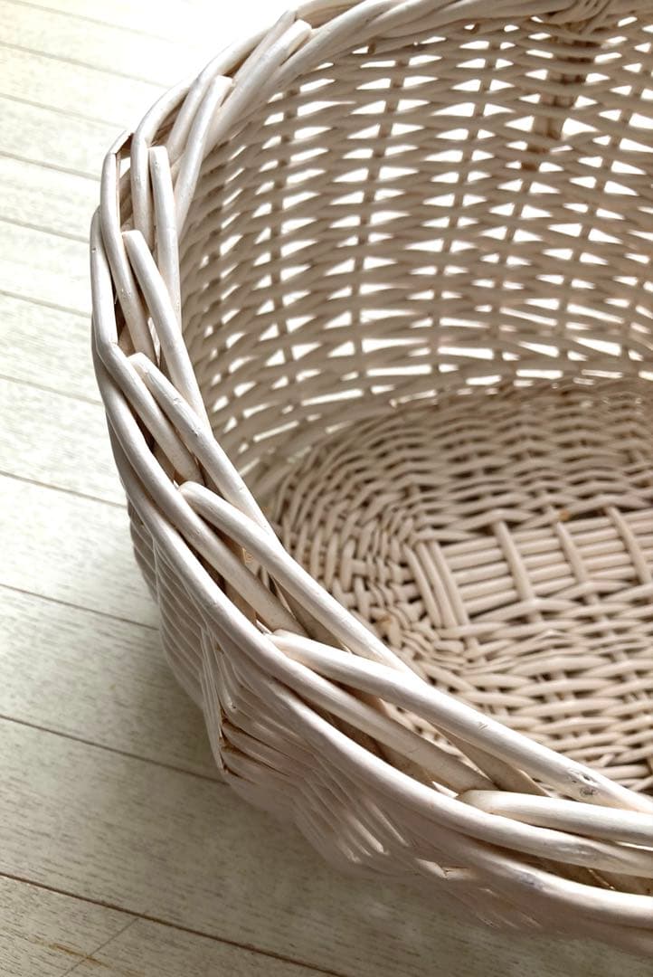 大型バスケット　かご　白　美品　未使用品　状態 良◎