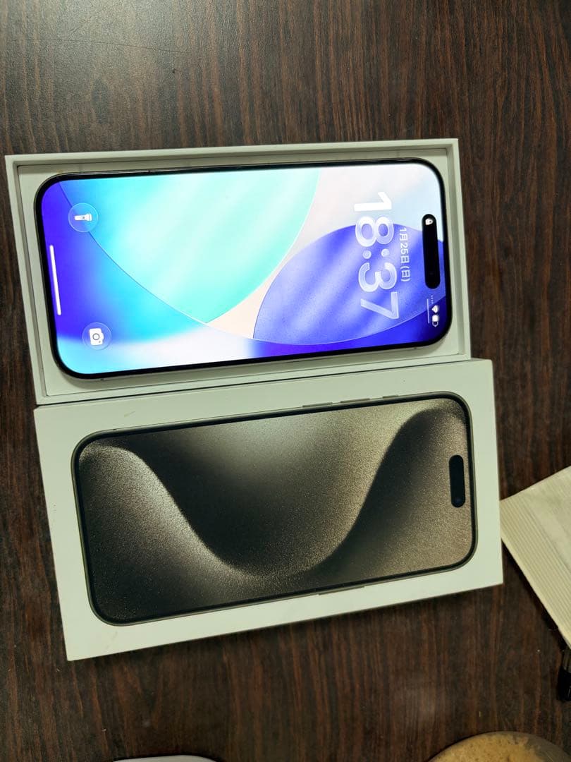 IPHONE 15 プロ sim フリー(128gb)