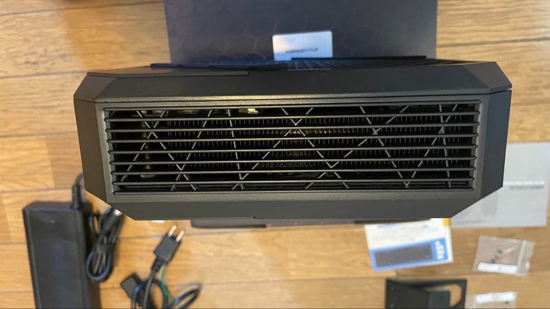 ミニPC MINISFORUM HX90G Ryzen9/32GB/1TB/RX6600M