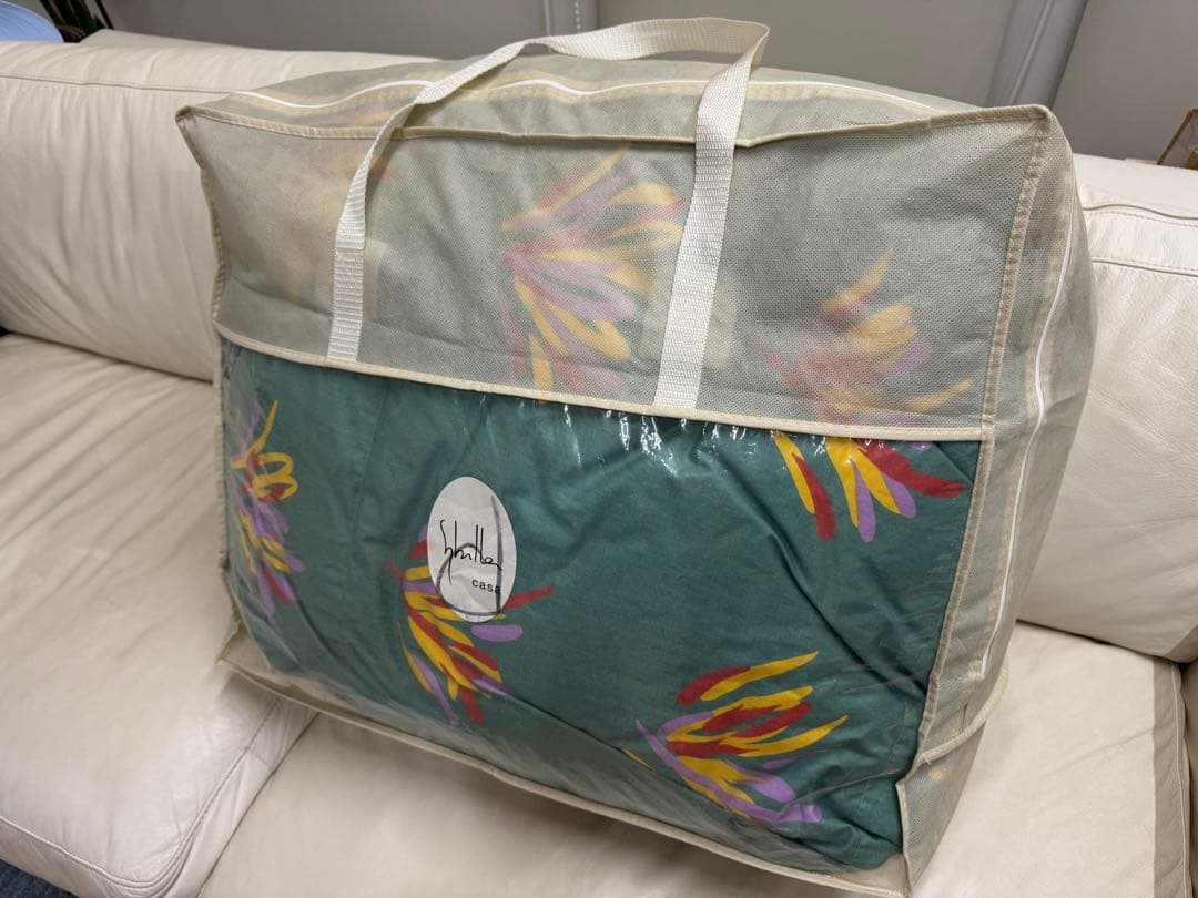 渡*謝様 羽毛掛け布団　ダウン90% 110×200cmセミシングル　寒さを防ぐ