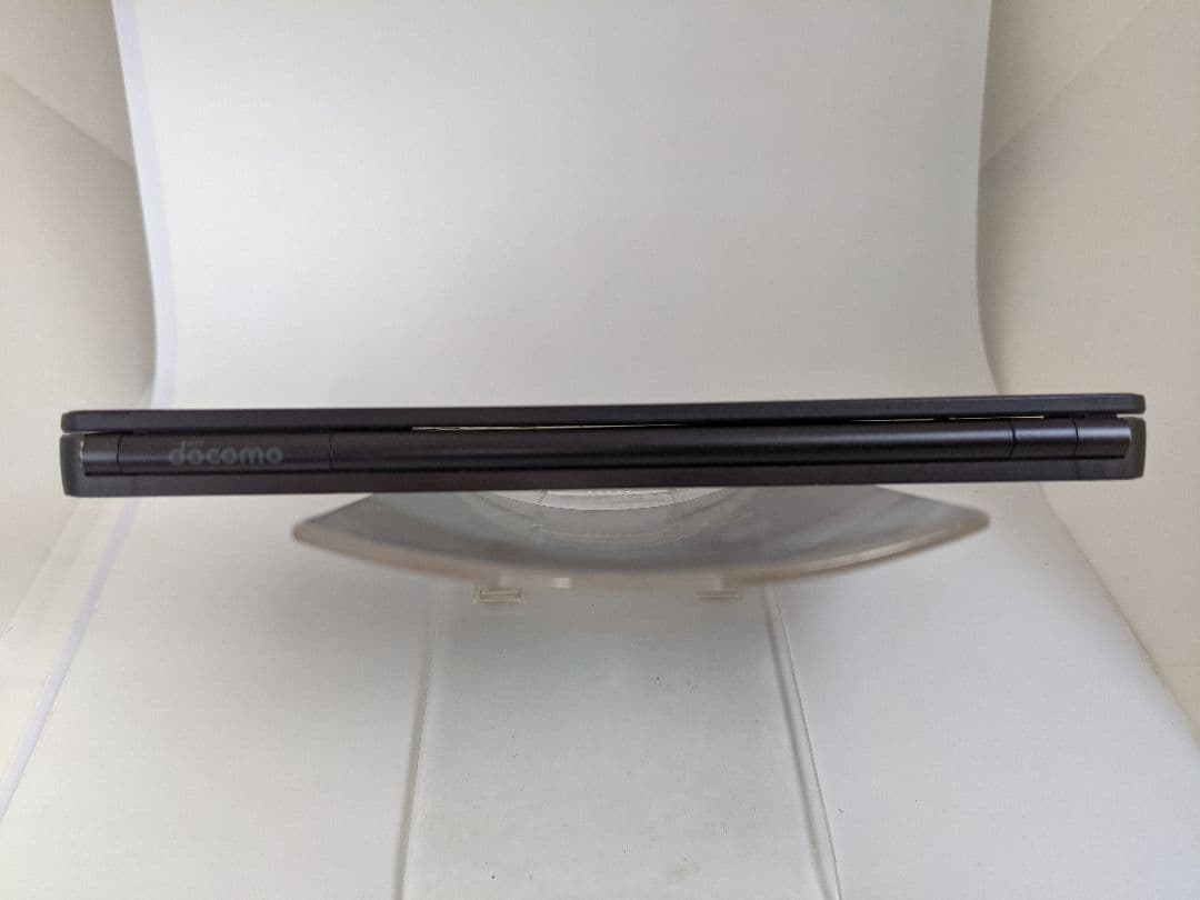 ２画面スマホ ZTE M Z-01K 4G64G android8 Simフリー