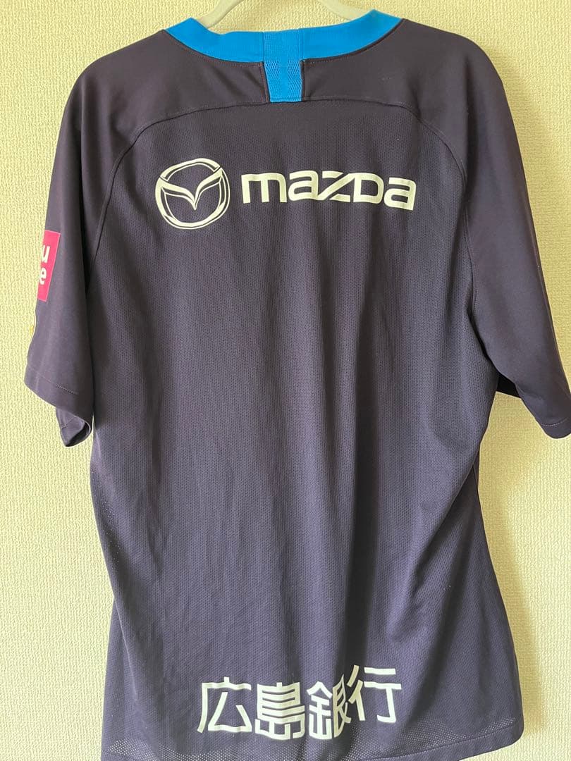 サイン入りサンフレッチェ広島ユニホーム※非売品