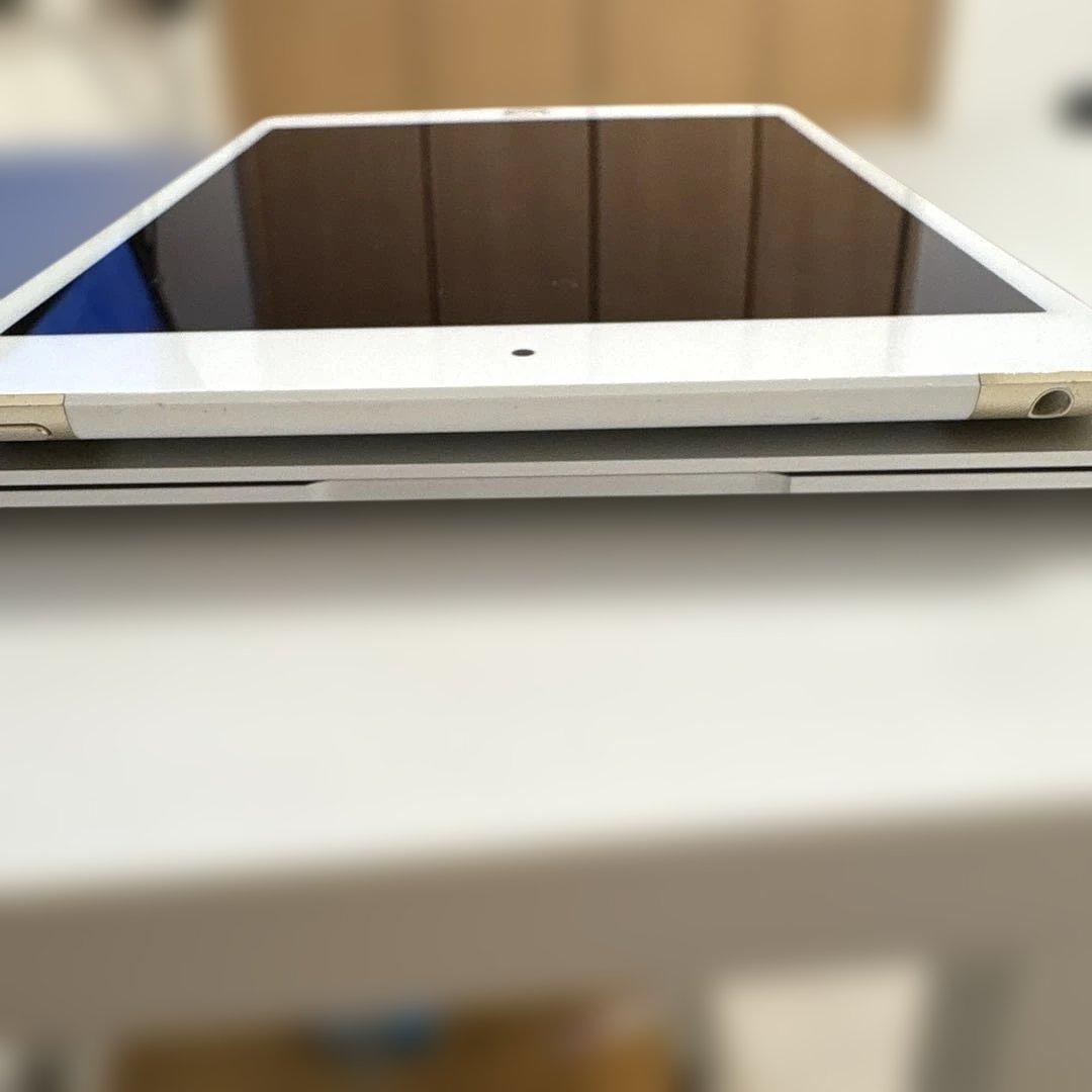 iPad mini第四世代 シャンパンゴールド セルラーモデル128GB