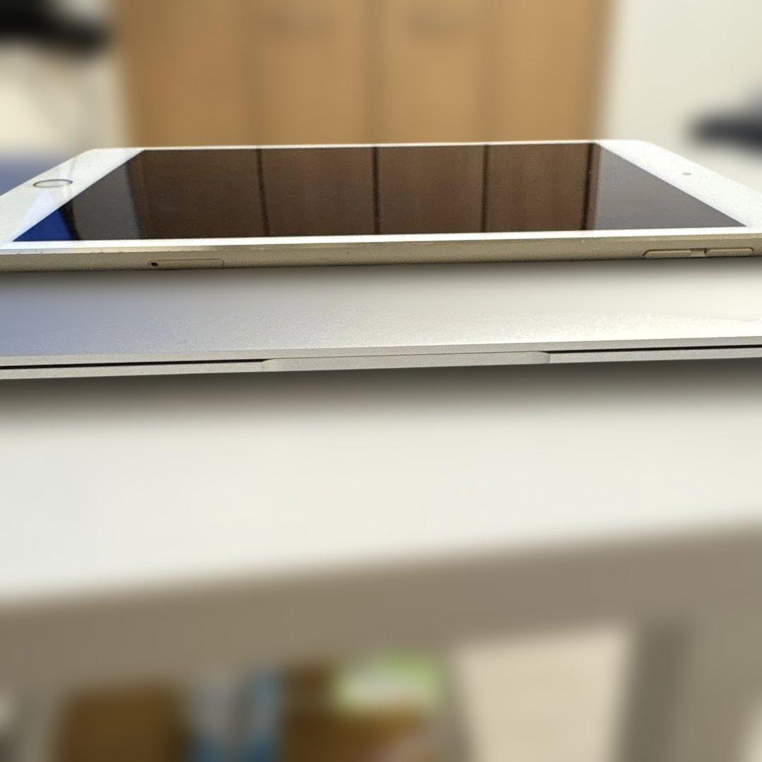 iPad mini第四世代 シャンパンゴールド セルラーモデル128GB