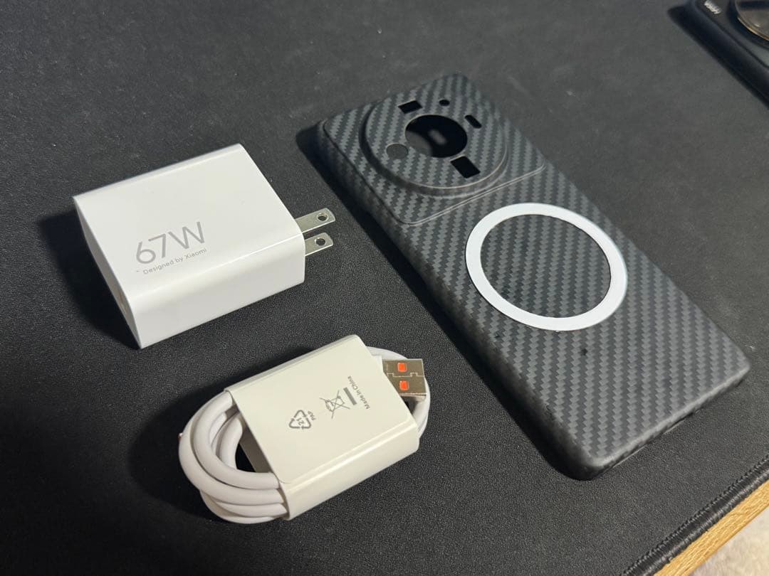 A*i様 Xiaomi 12S Ultra 本体 ＋ 付属品・アクセサリーセット