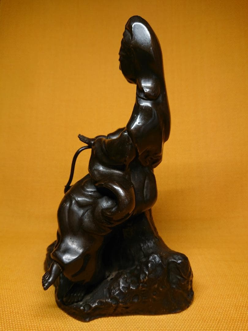【美品】仏教美術　観音　仏像　銅製　置物　インテリア　工芸品　美術品　A3059