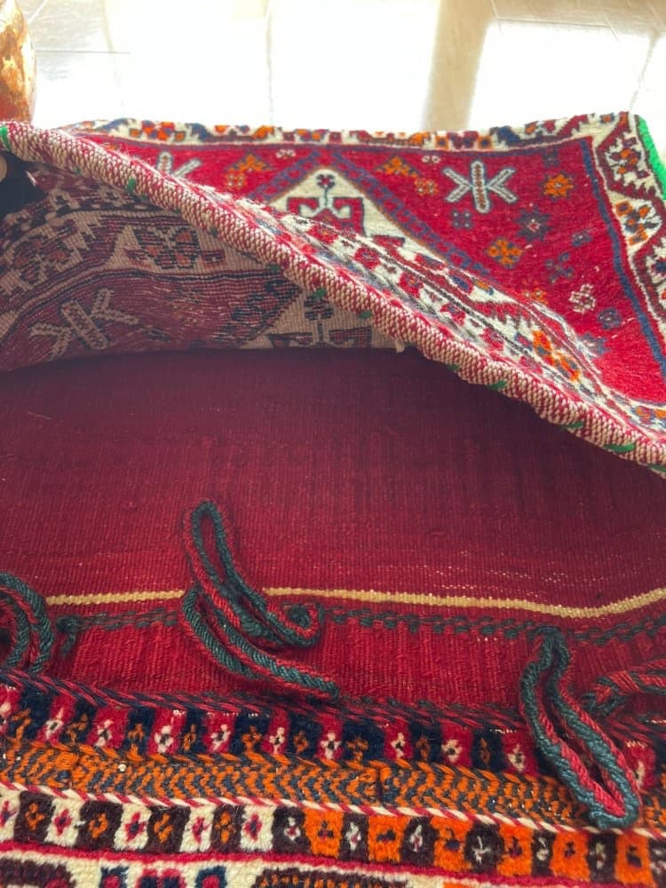 Collection 遊牧民の必需品　へイベ　カシュカイ　108x57cm