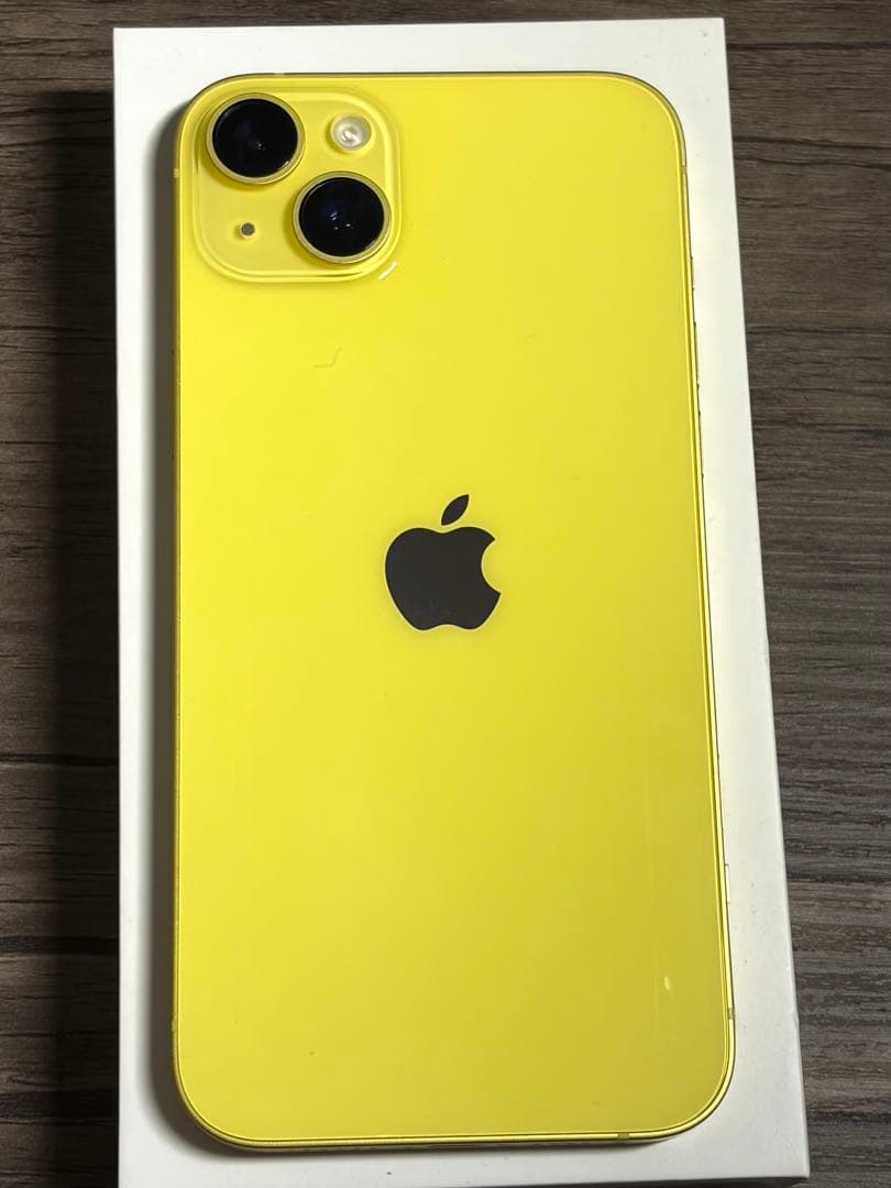 iPhone 14 Plus 本体　sim フリー　ケース付き