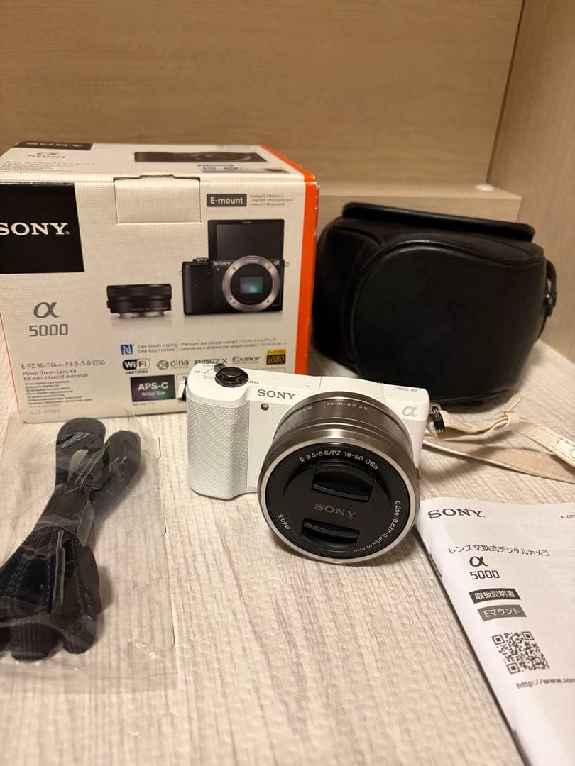 【フルセット】　SONY α5000 デジタルカメラ　ILCE-5000 ケース