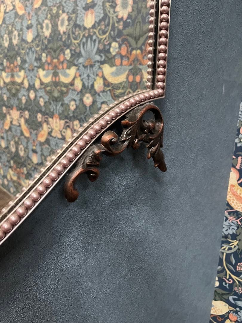 ウォールミラー 壁掛け鏡 インテリア アンティーク エレガント クラシック