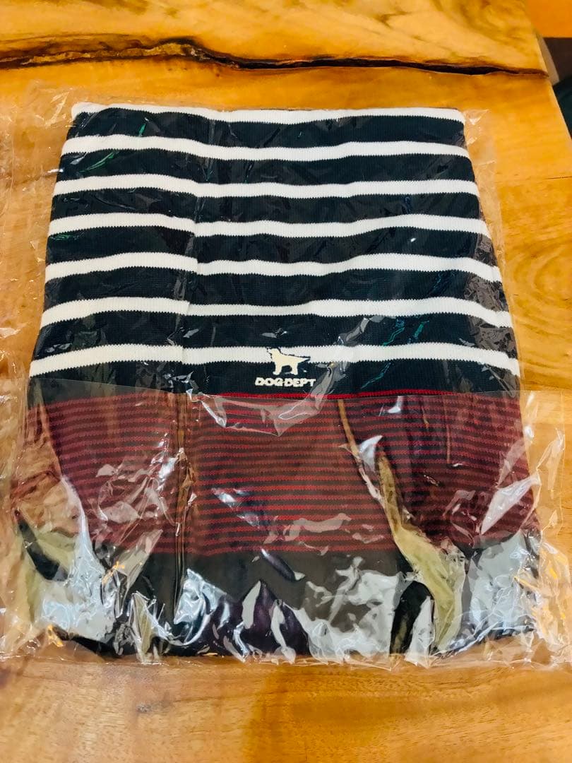 【新品】DOG DEPT ストライプニット犬服