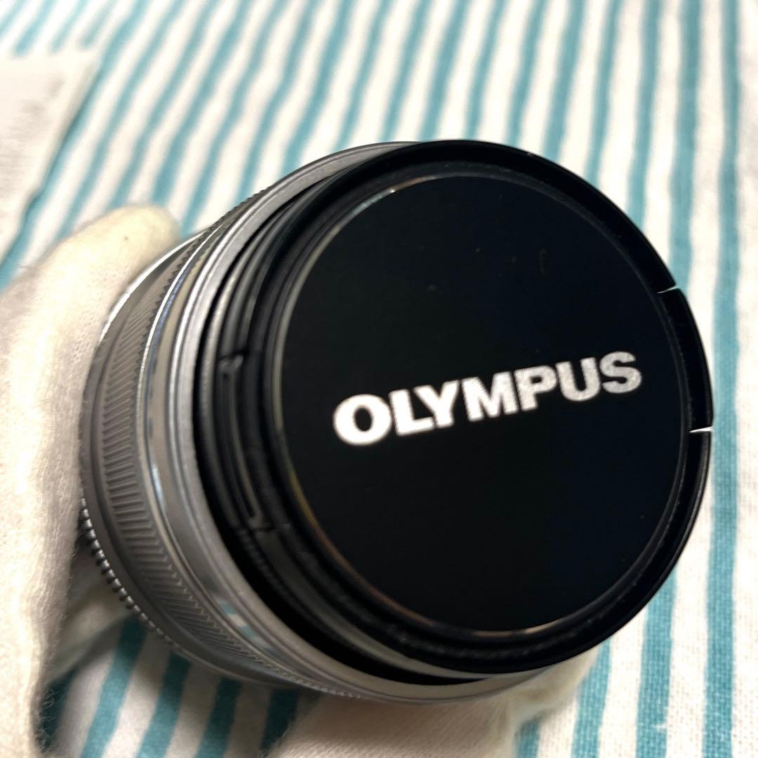 OLYMPUS 単焦点レンズ 25mm F1.8 レンズプロテクト付き