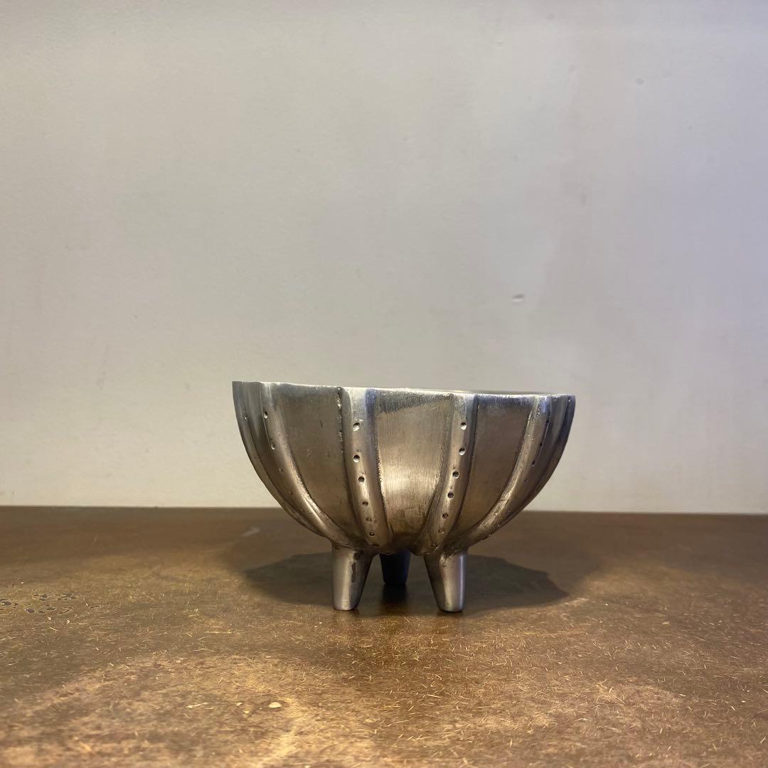 古いガラスのうつわ と 三つ脚金属器 二点セット 古道具