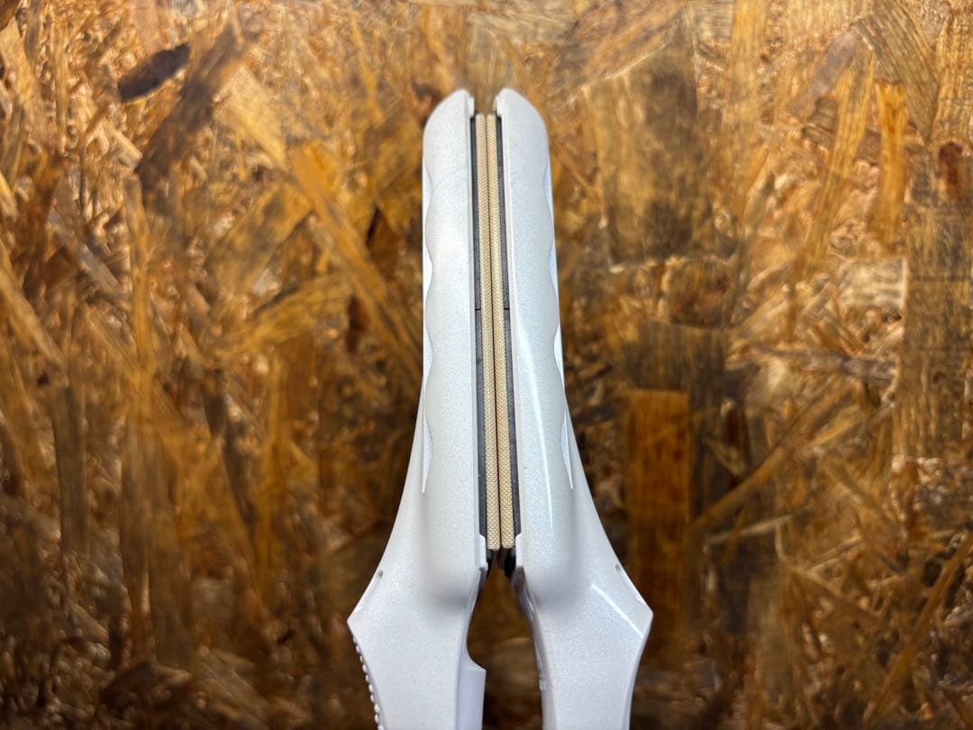 KINUJO　絹女　ストレートヘアアイロン　LM125