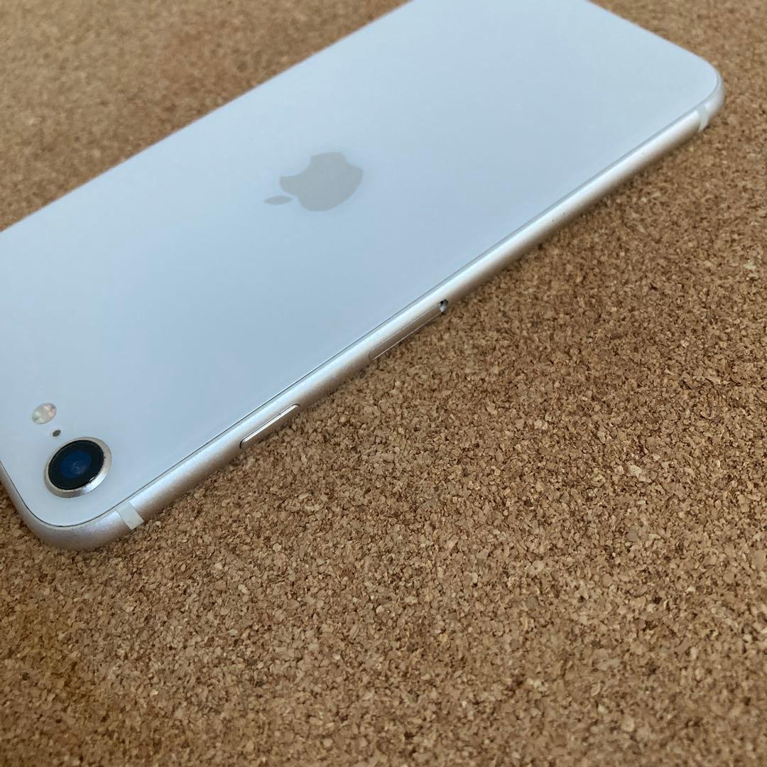 771【早い者勝ち】電池最良好☆iPhoneSE3 64GB SIMフリー☆