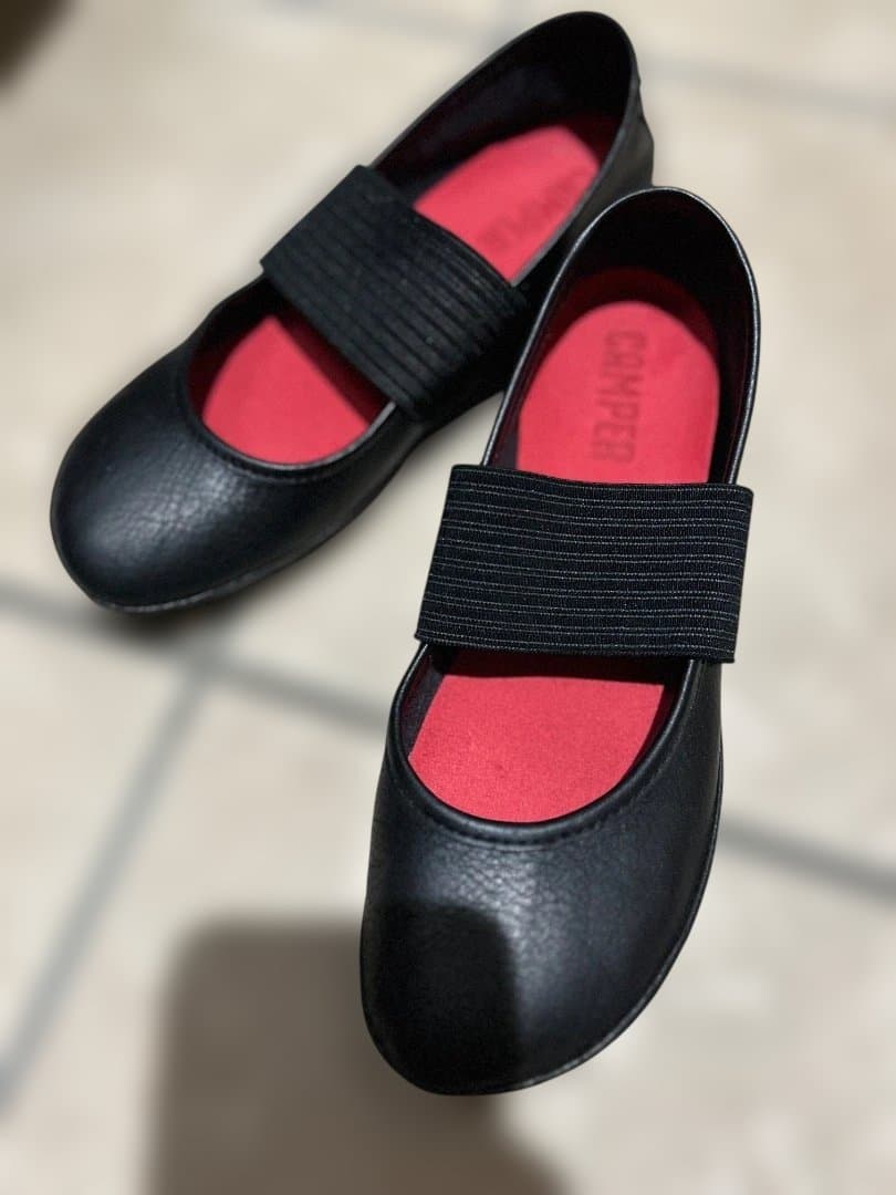 CAMPER カンペール　RIGHT NINA 黒 フラットシューズ