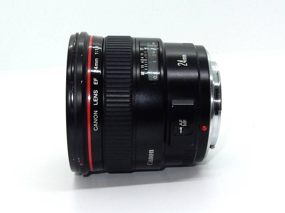 Canon EF 24mm F1.4 L USM 前後キャップ付属