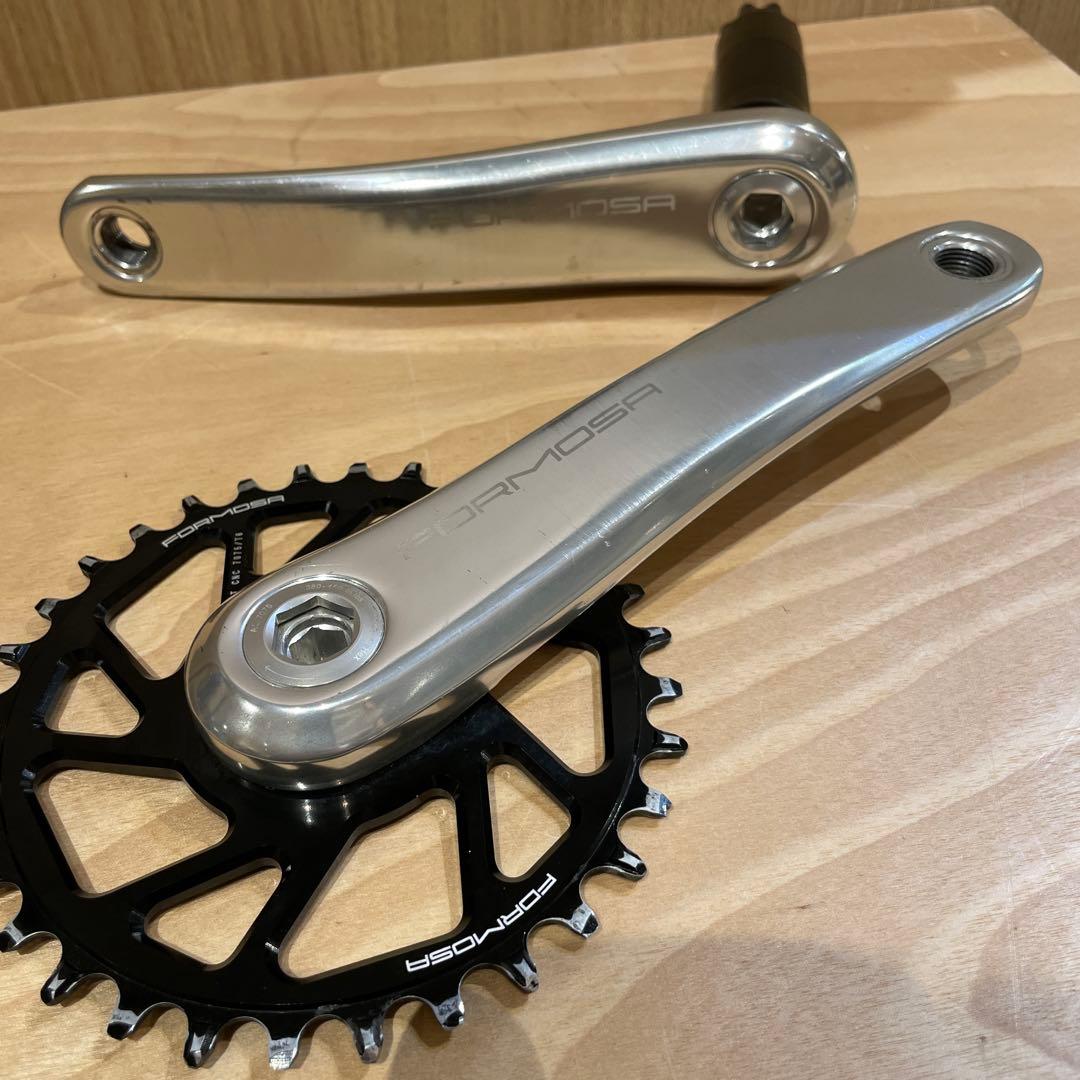 FORMOSA クランクセット シルバー/ブラック
