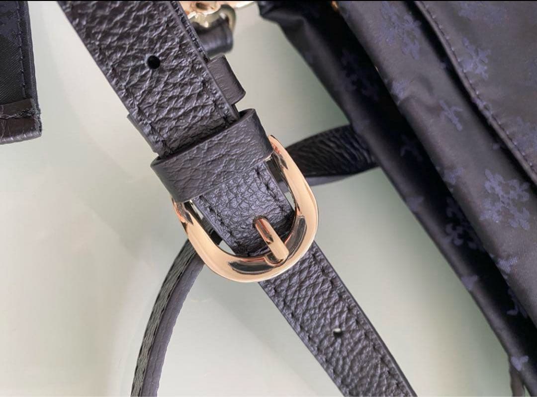 新品未使用　russet ラシット/ショルダーバッグ&ポーチ