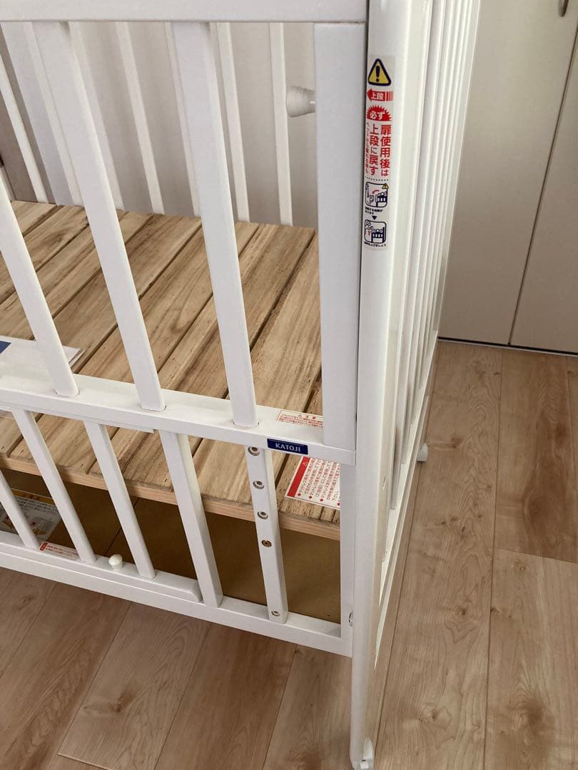 カトージ　ベビーベッド　ハイシート