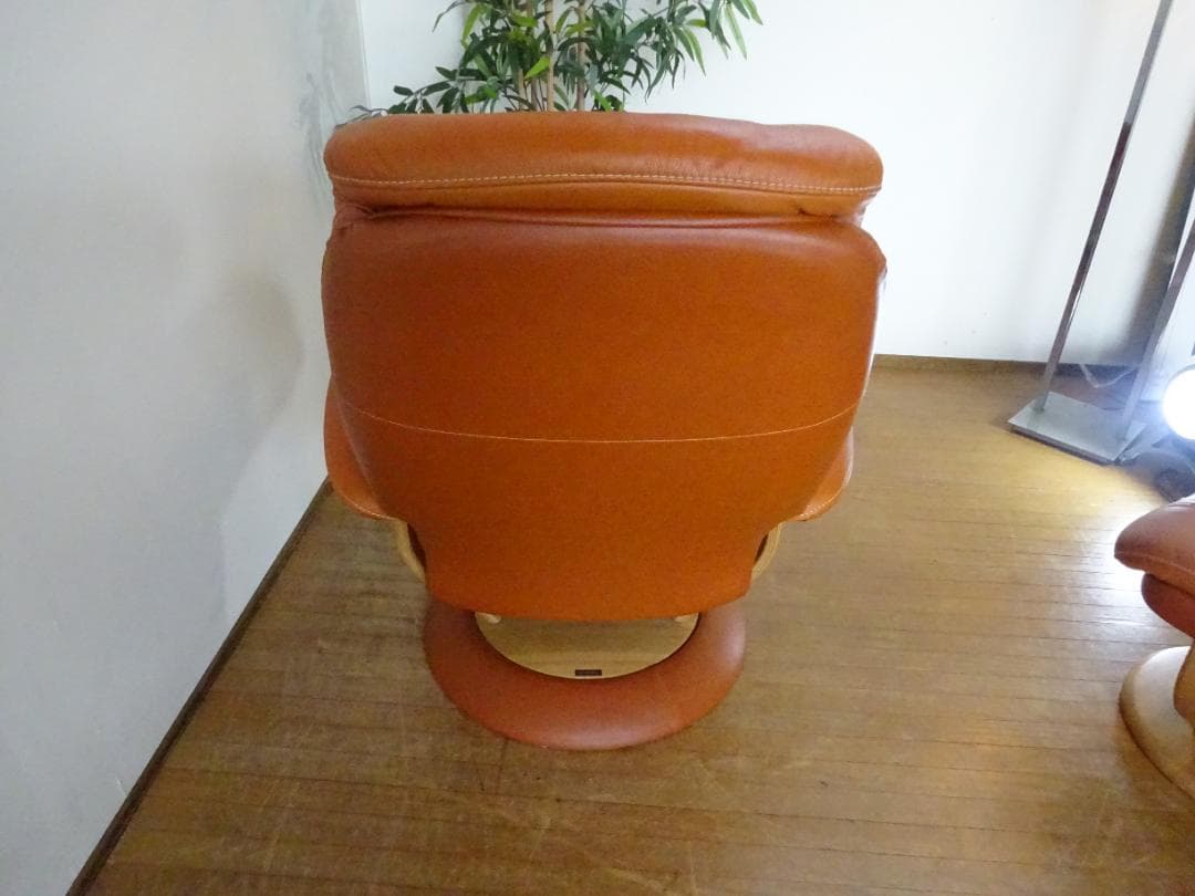 Toshihiro カリモク家具　パーソナルチェア　RU6620　本革