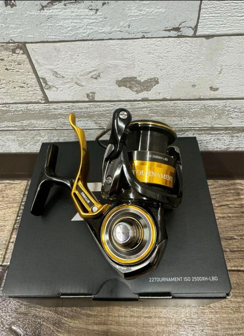リール TOURNAMENT ISO2500XH-LBD