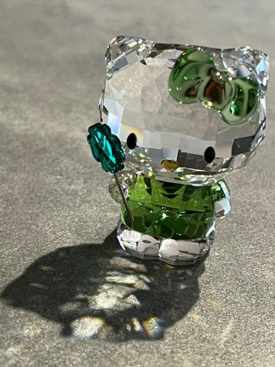 SWAROVSKI ハローキティ スワロフスキー クリスタル クローバー
