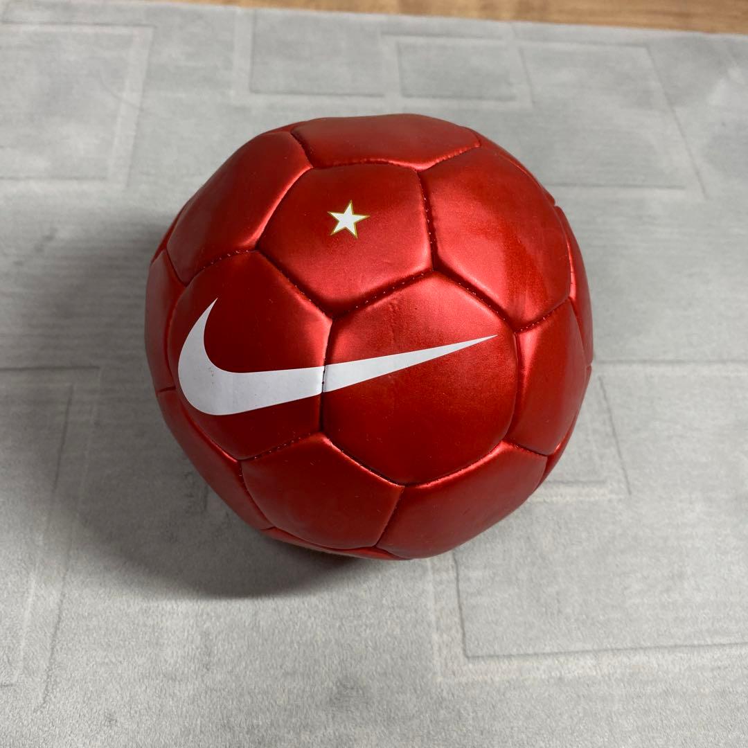 希少価値有り　鑑賞用サッカーボール　イングランド　NIKE 13cm