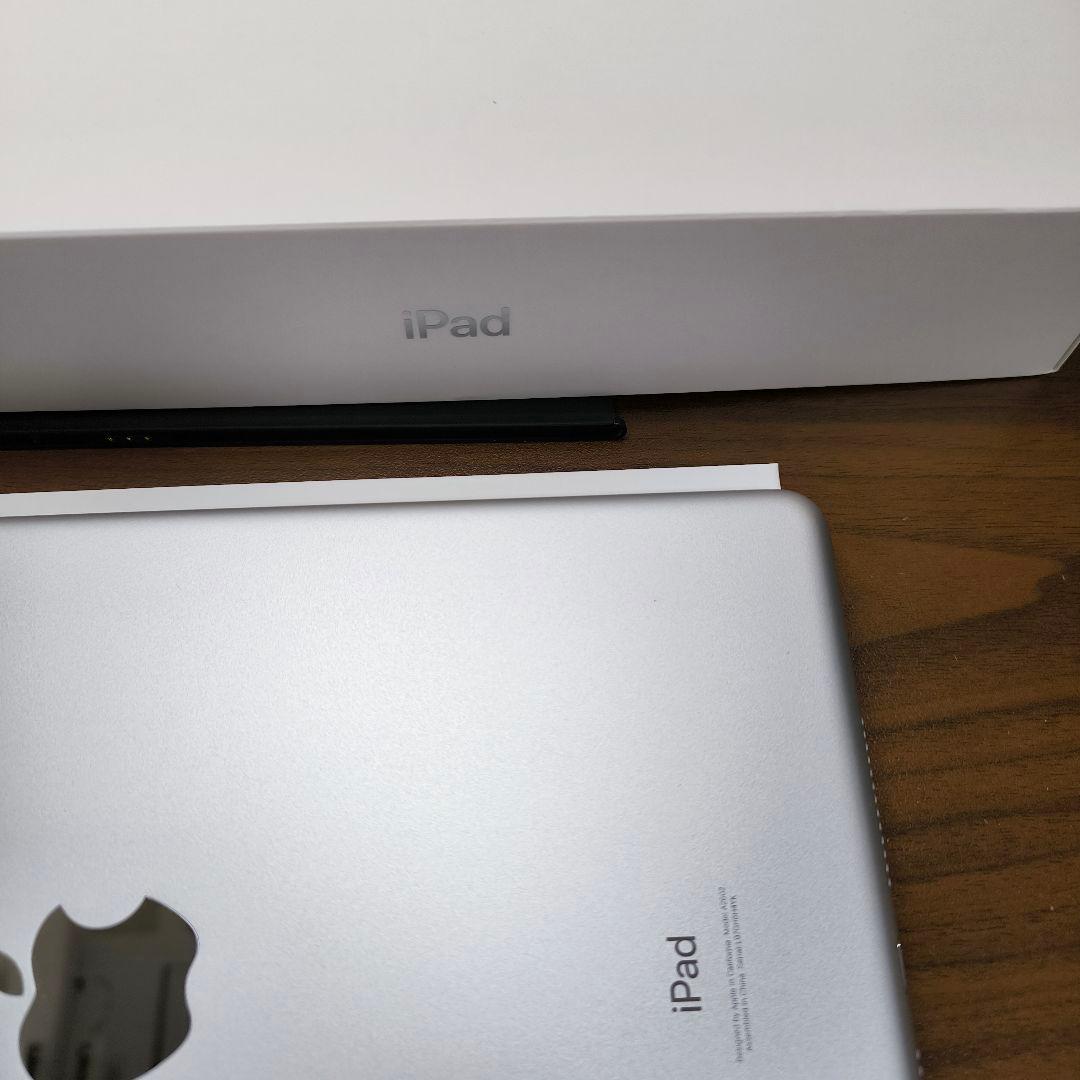 iPad 第9世代 64GB、Apple Pencil、Keyboard