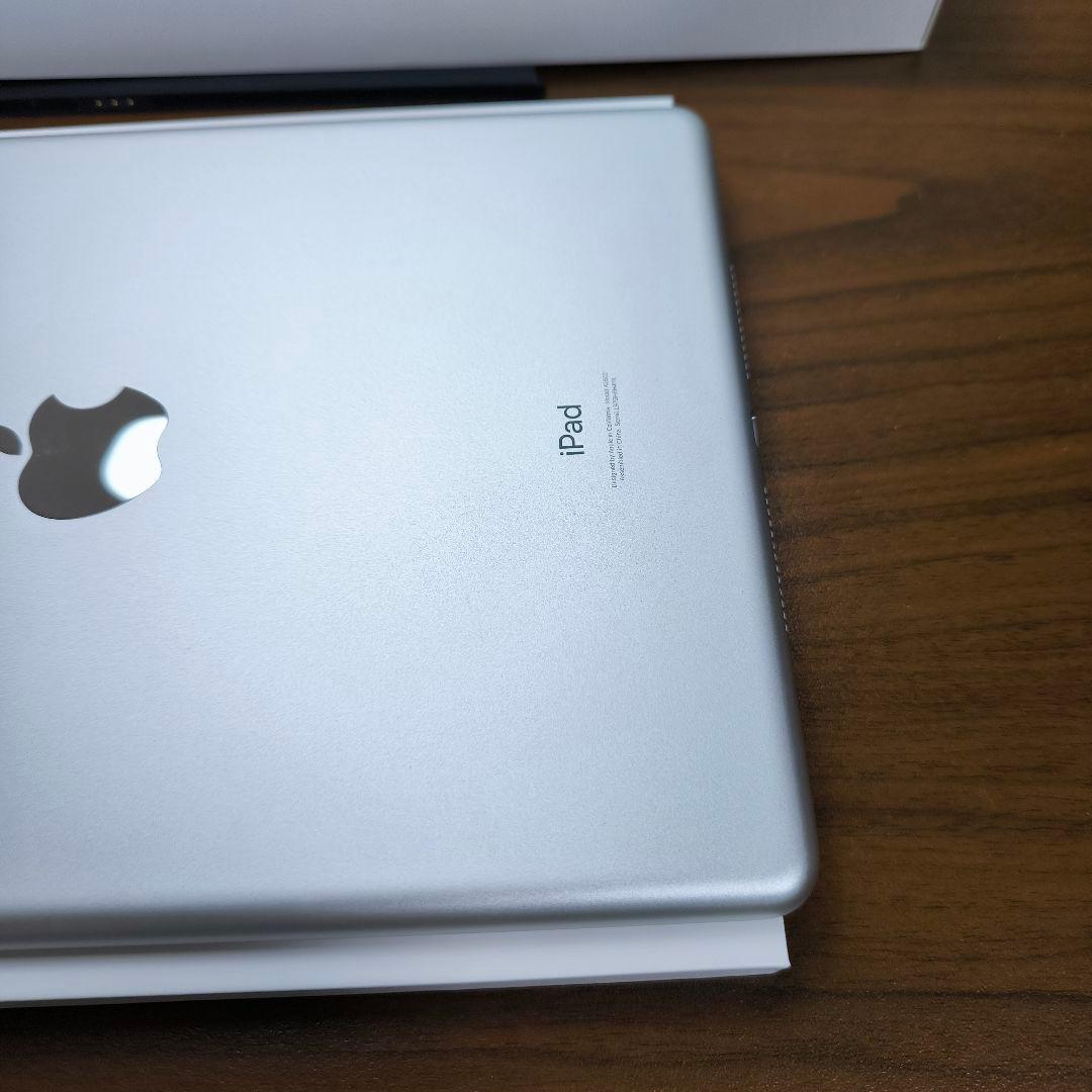 iPad 第9世代 64GB、Apple Pencil、Keyboard