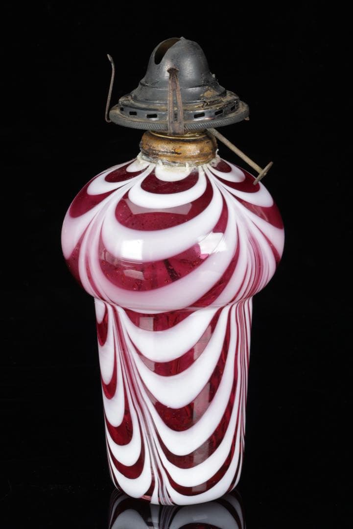 け*ん様 吊りオイルランプ 明治～大正期 乳白ガラス傘 マーブルピンク模様オイル