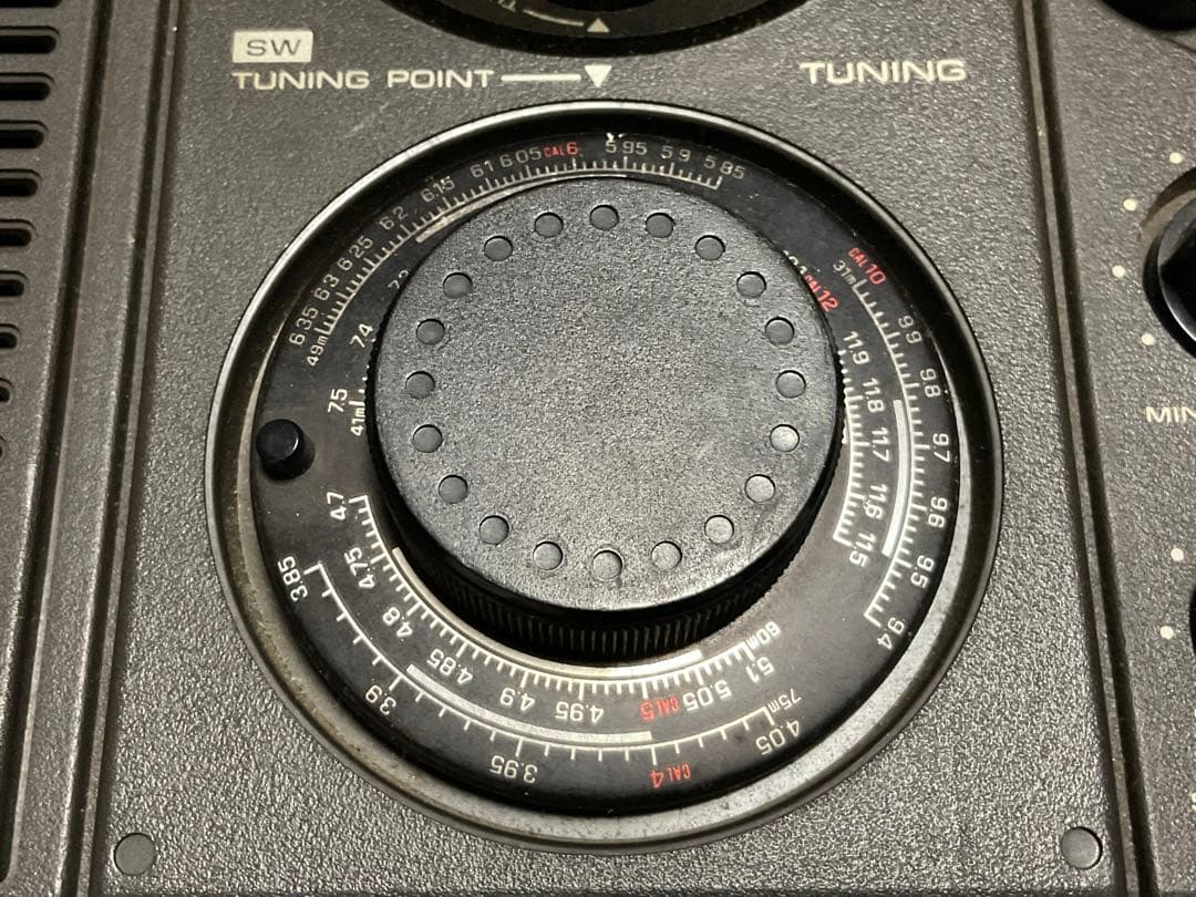 TOSHIBA／TRY X1600。ICラジオ。FM SW MW 3バンド。