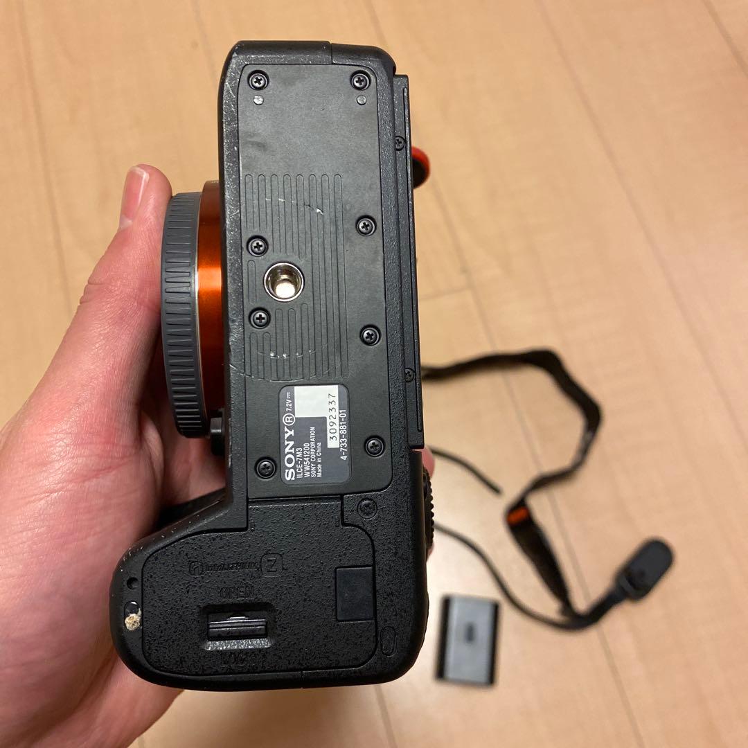 Sony α7 III ミラーレス一眼カメラ 本体