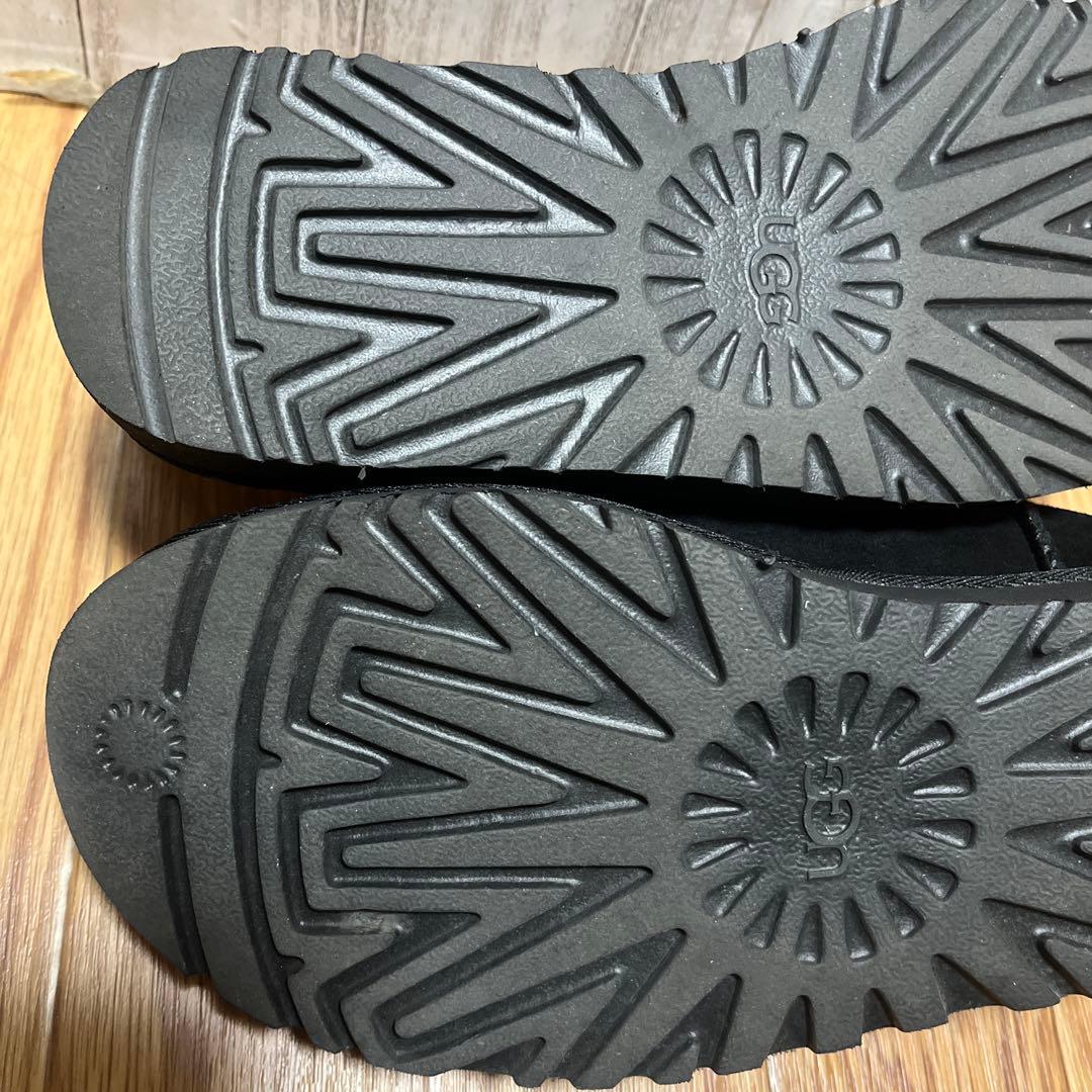 UGG クラシックマイクロ　ブラック