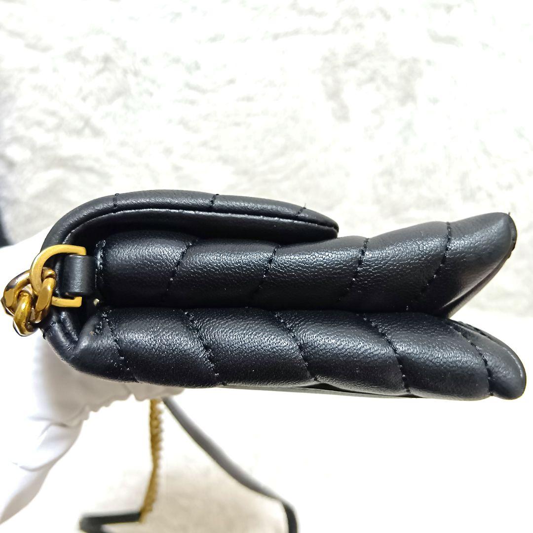 トリーバーチ　ショルダーバッグ　ショルダーウォレット　黒　レザー　キルティング