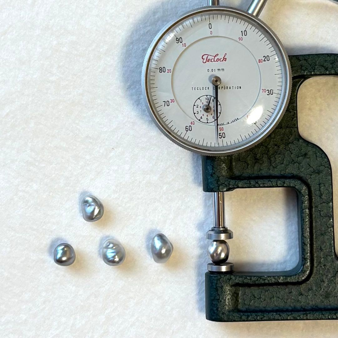 パール　南洋真珠　黒蝶ケシ　変形　８mm〜9mm ５pcs