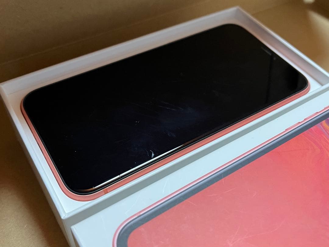 iPhone XR Coral 128 GB SIMフリー